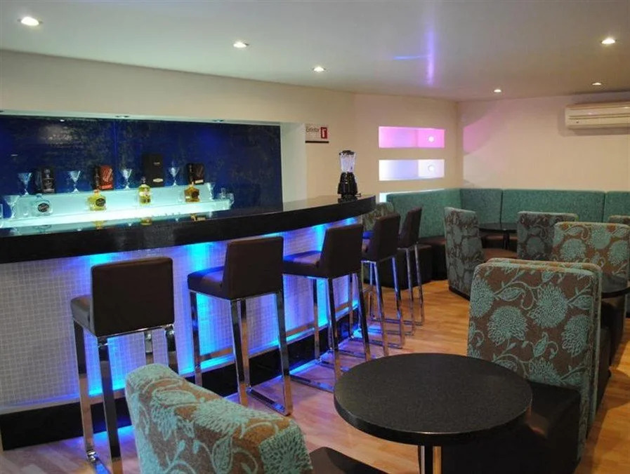 Hotel Centinela Grand