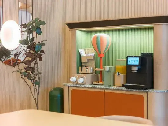 Orange Hotel (Taishan International Building, Harmony Square, Jinan)