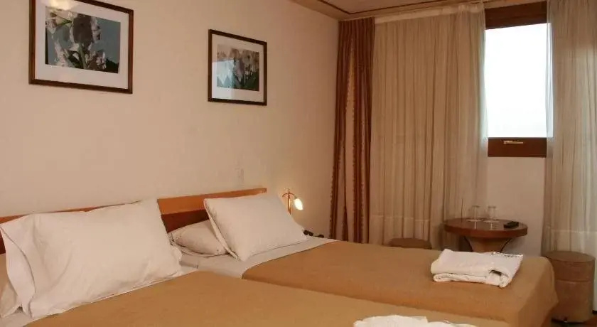 Intersur Colon Hotel