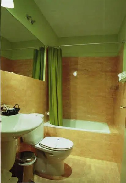 Hostal Fornos