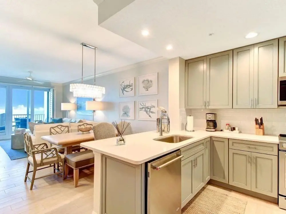 83-ocean Place