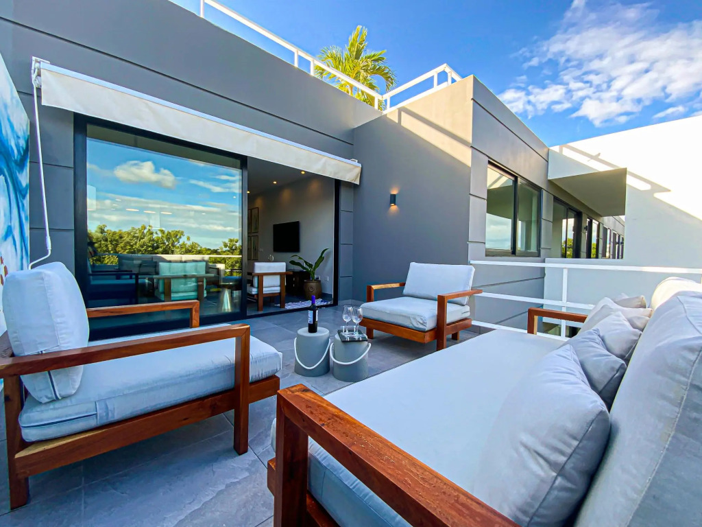 Spectacular & Luxurious Apartment Playa del Carmen Rooftop Pool, Golf Course & Tennis Court
