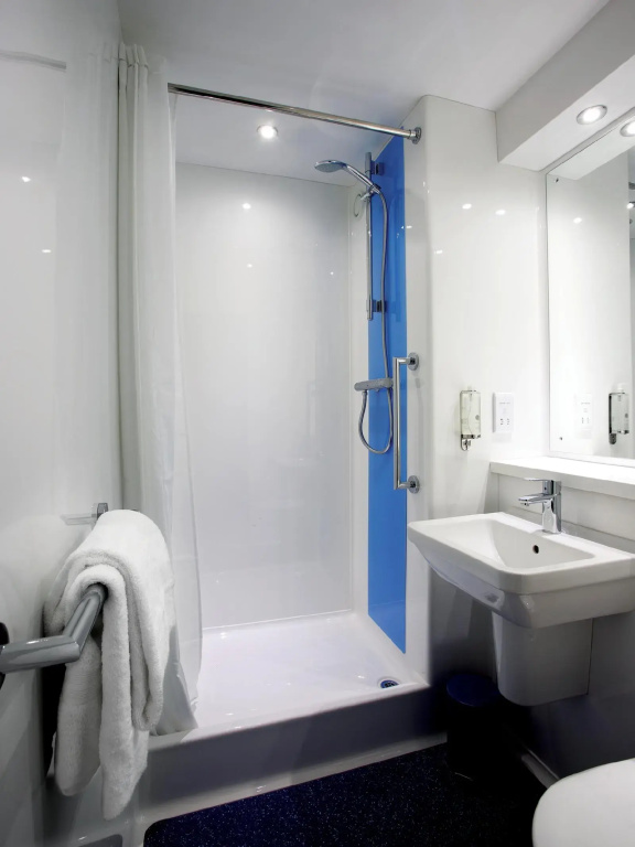 Travelodge Manchester Birch M62 Eastbound