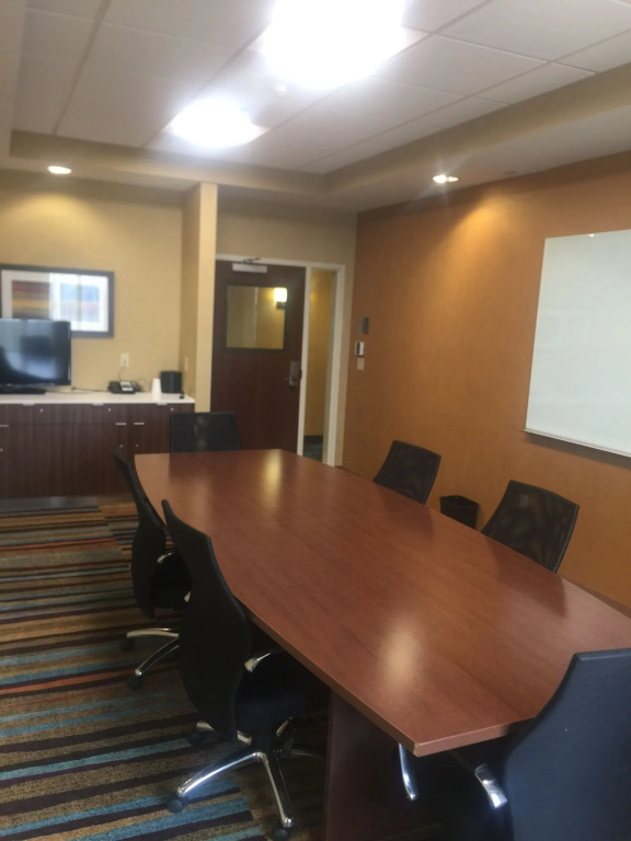 Fairfield Inn & Suites Farmington