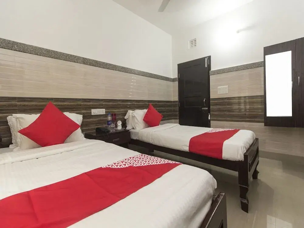 Surabhi Guest House by OYO Rooms