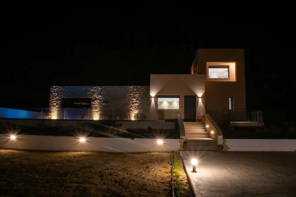 DS Luxury House