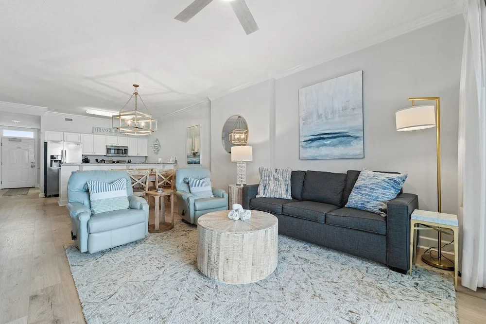 Regency Isle 503