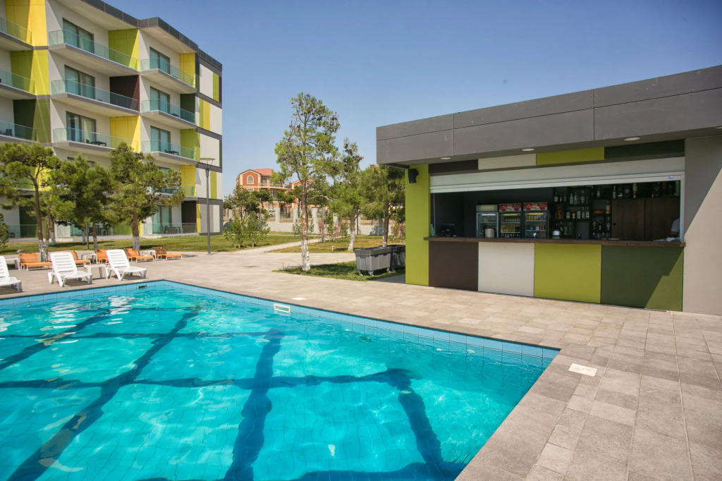 HomeBridge Hotel Apartments