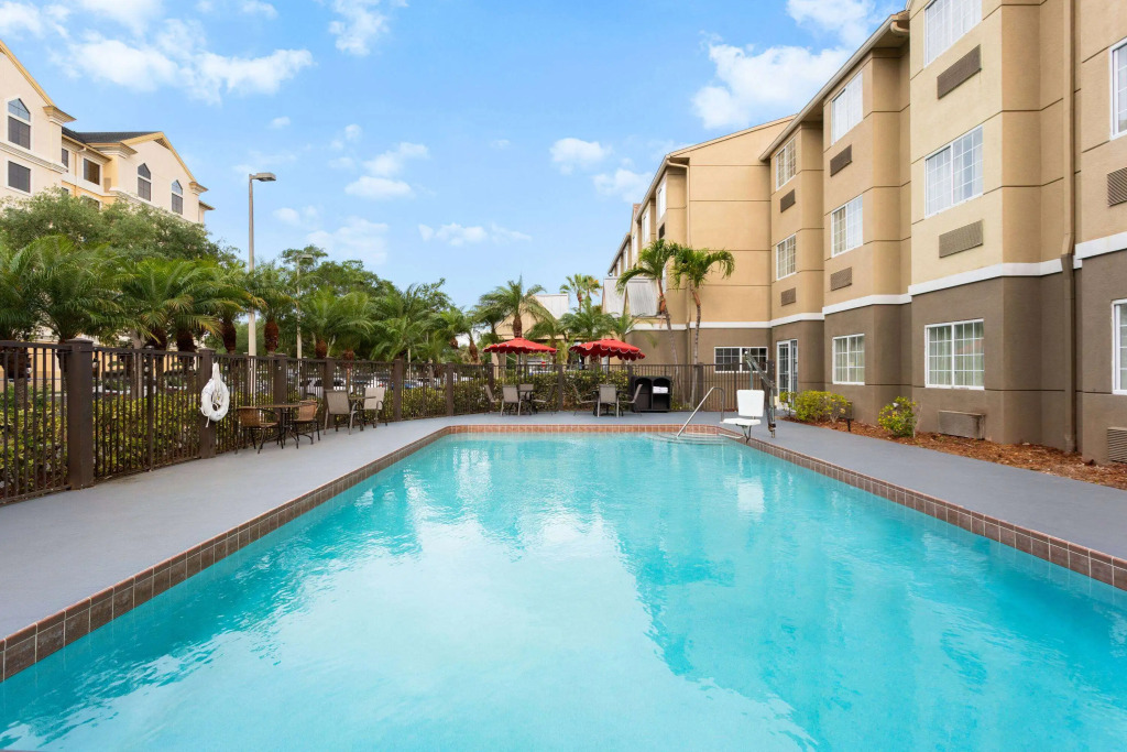 Baymont by Wyndham Orlando-International Dr-Universal Blvd