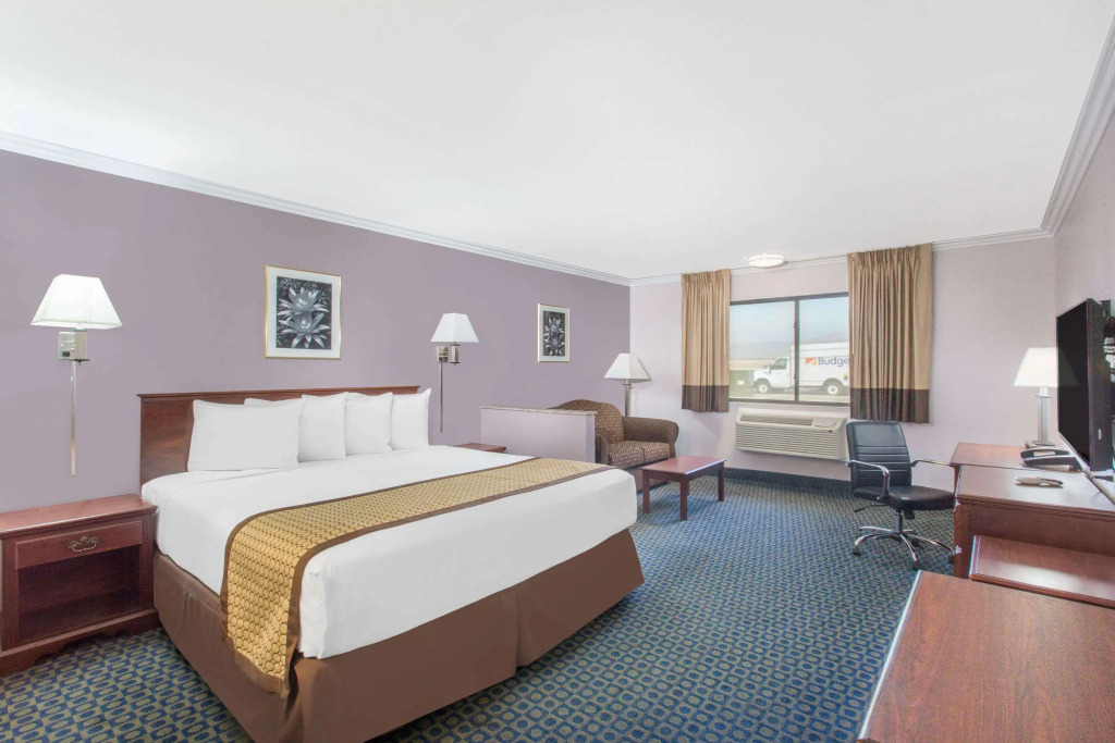 Days Inn by Wyndham Indio