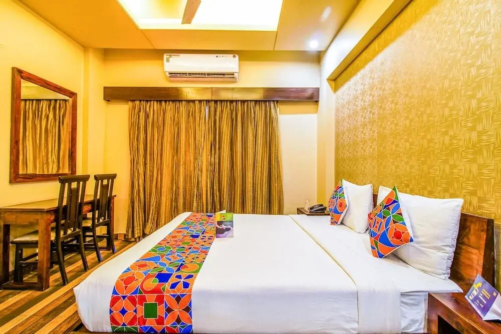 Capital O 928 Villa@43 by FabHotels