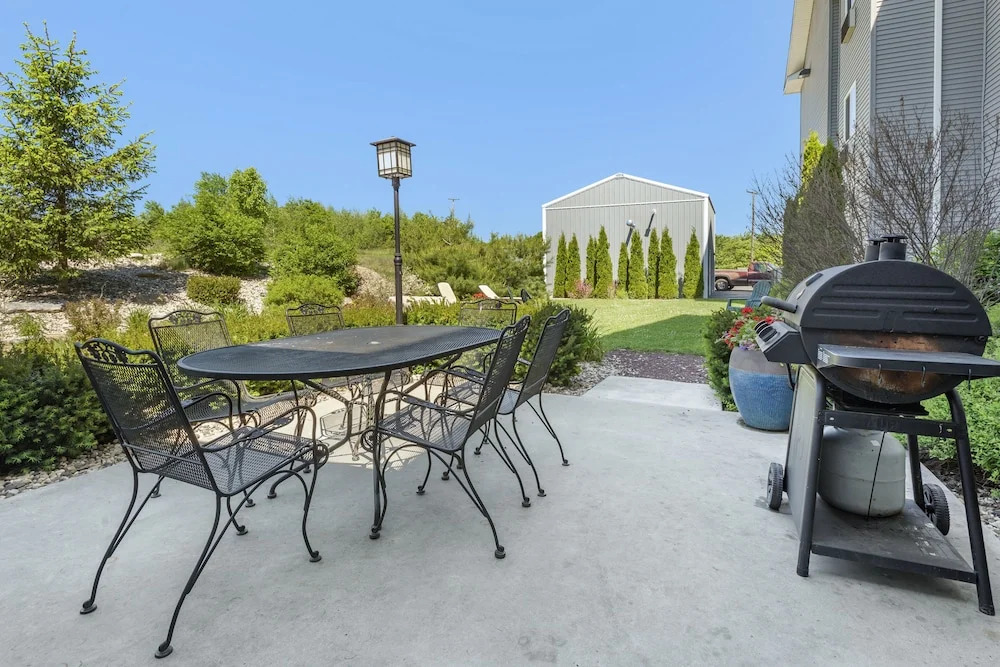 MainStay Suites