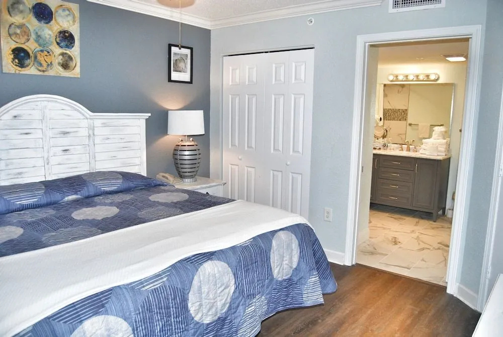 GRAND ATLANTIC RESORT 601 - 3 Bedroom Condo by RedAwning