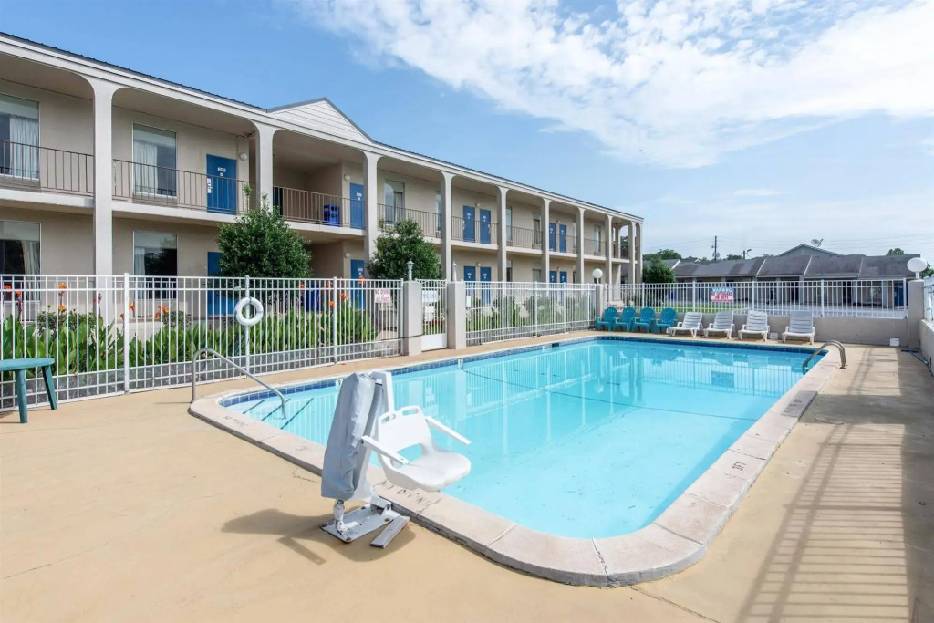 Knights Inn Americus