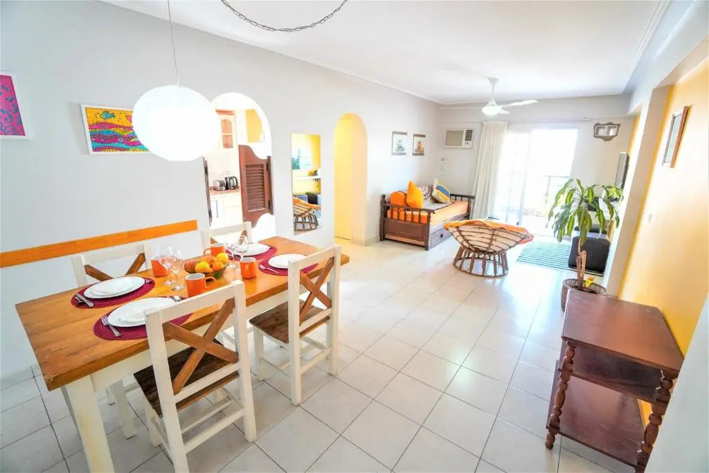 Rent for Days II - Top Centro