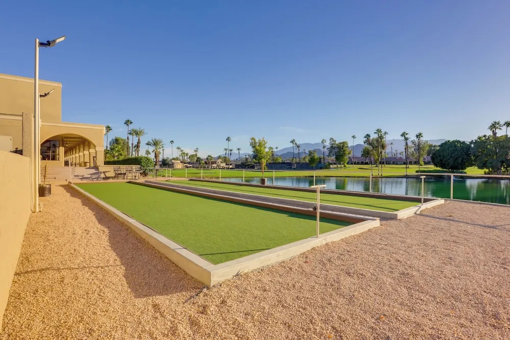 Spacious Condo w/ Mtn Views in Palm Desert!