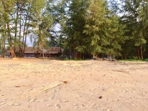 Kho Khao River Sand Eco Resort on the Beach