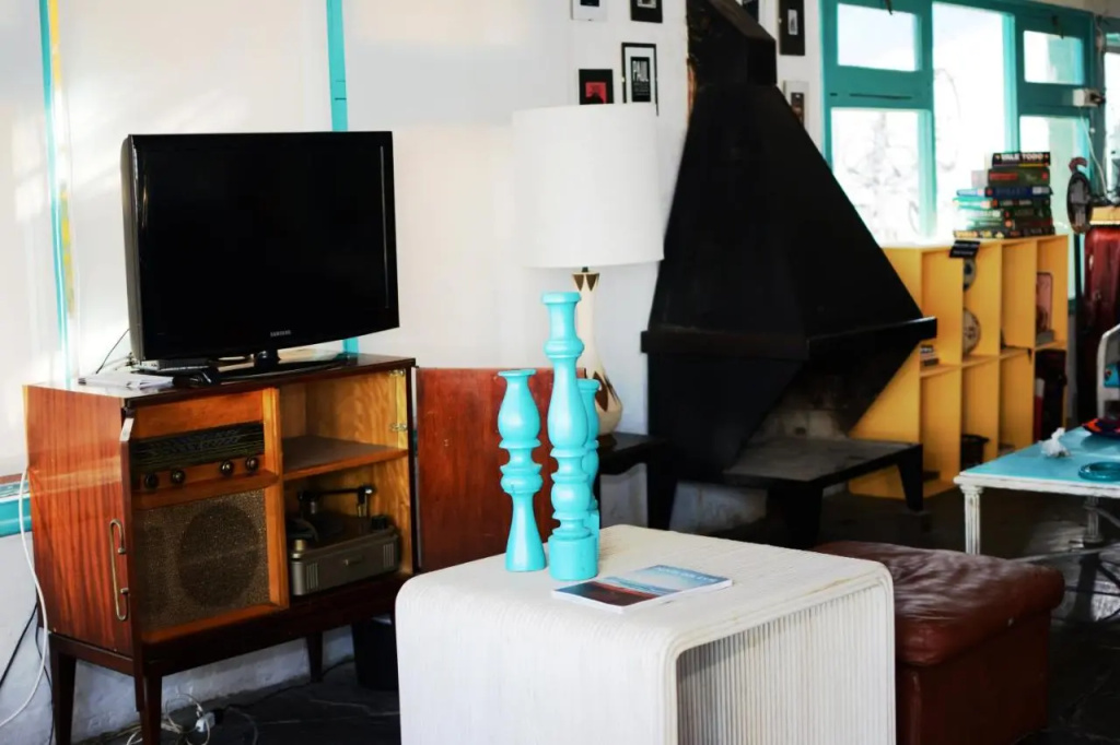 Brava Beach Hostel