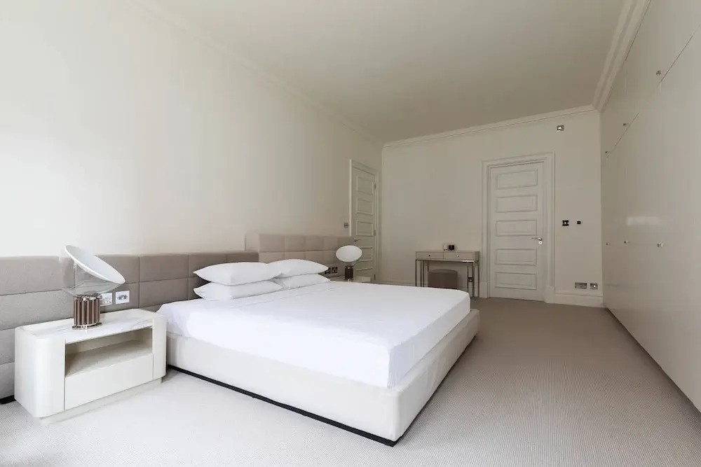 Sloane Court East VI by Onefinestay