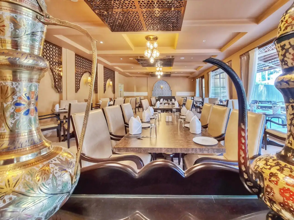 The Pavillion Hotel