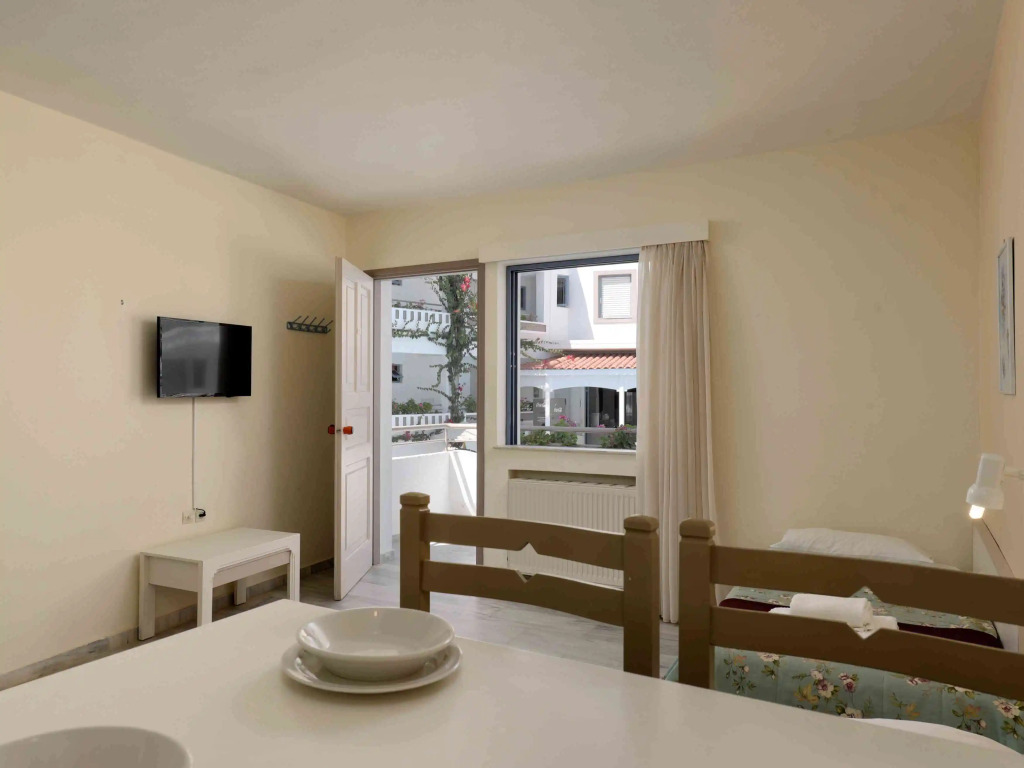 Ariadne Hotel