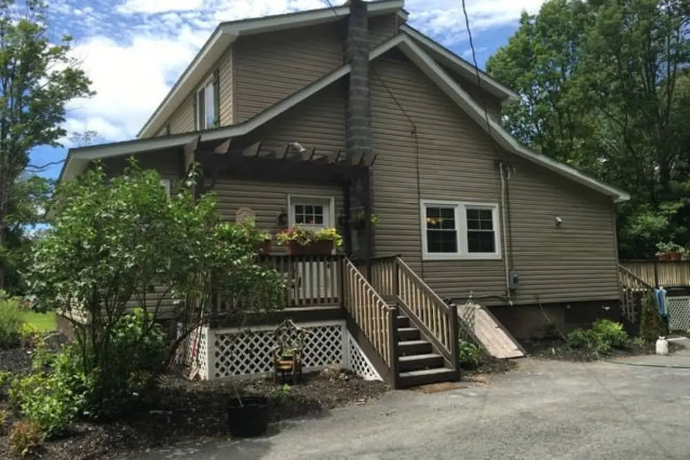 Windsong Retreat Bed & Breakfast