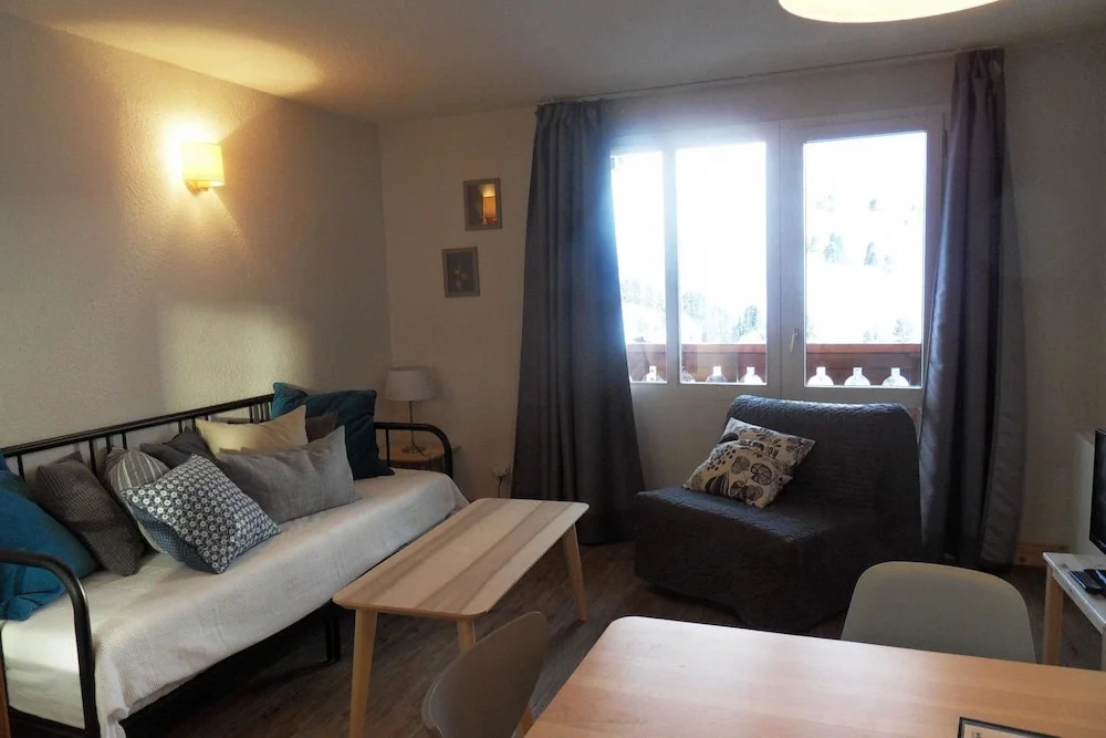 Belle Plagne Two-roomed Apartment for 5 People of 32 mÂ² Care37