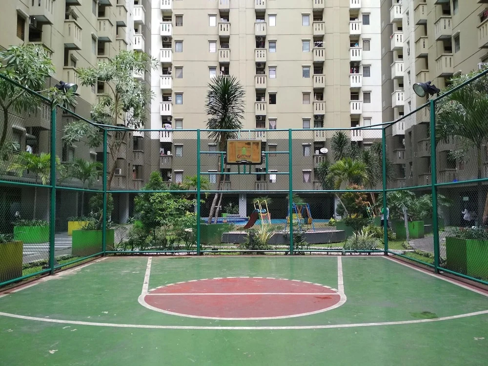 Stylish & Strategic 2BR at Gateway Ahmad Yani Cicadas Apartment near Mall
