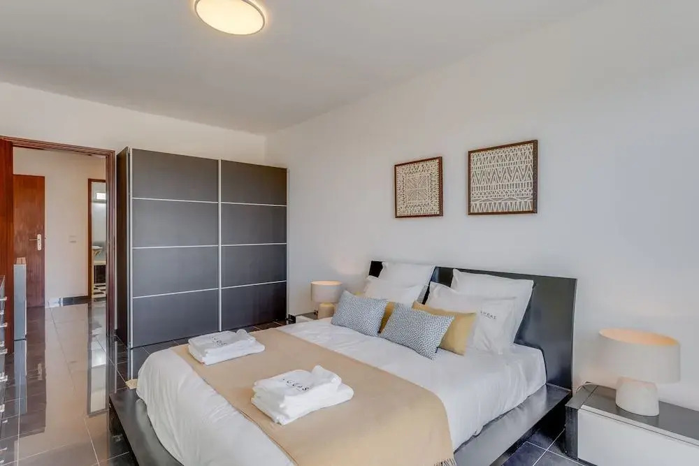 Portola Penthouse 3B