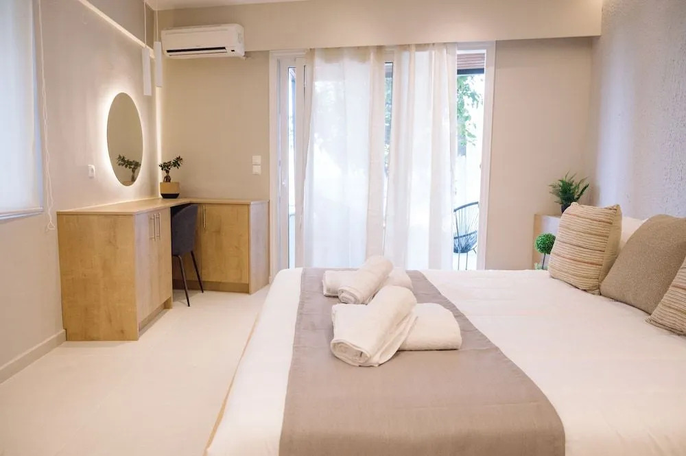 Eleftheria Suites