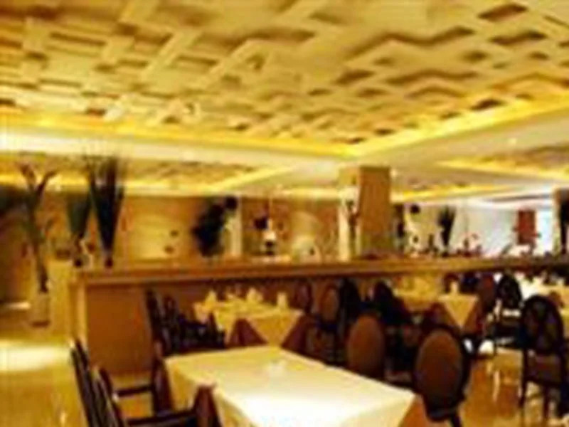 Oriental Glory Hotel