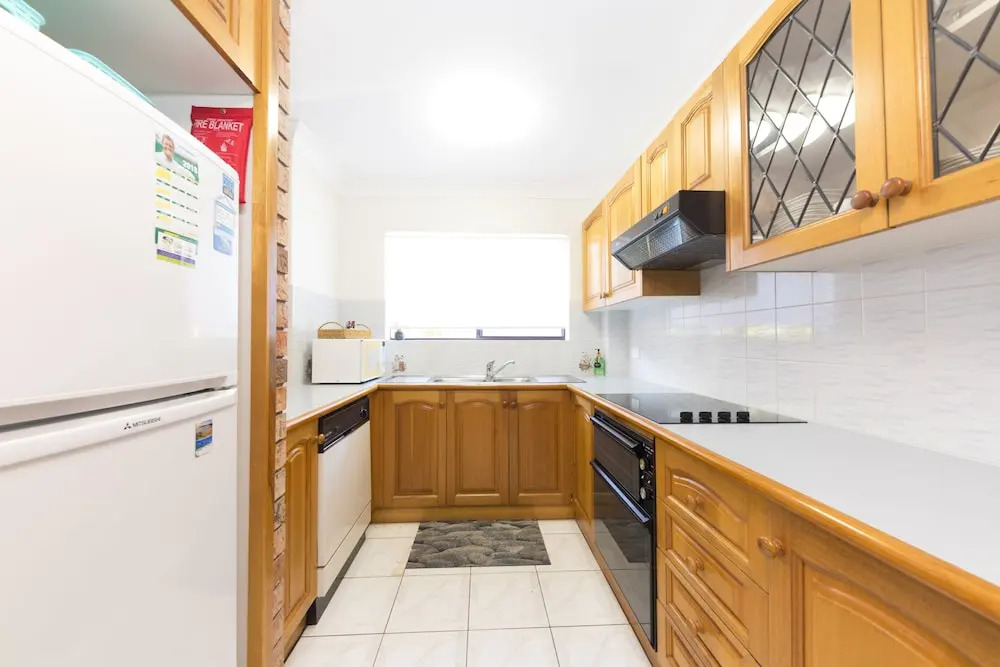 Renas Court Unit 8