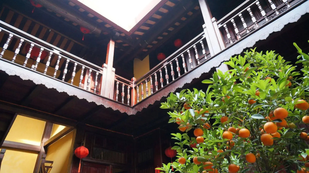 Vinh Hung Heritage Hotel
