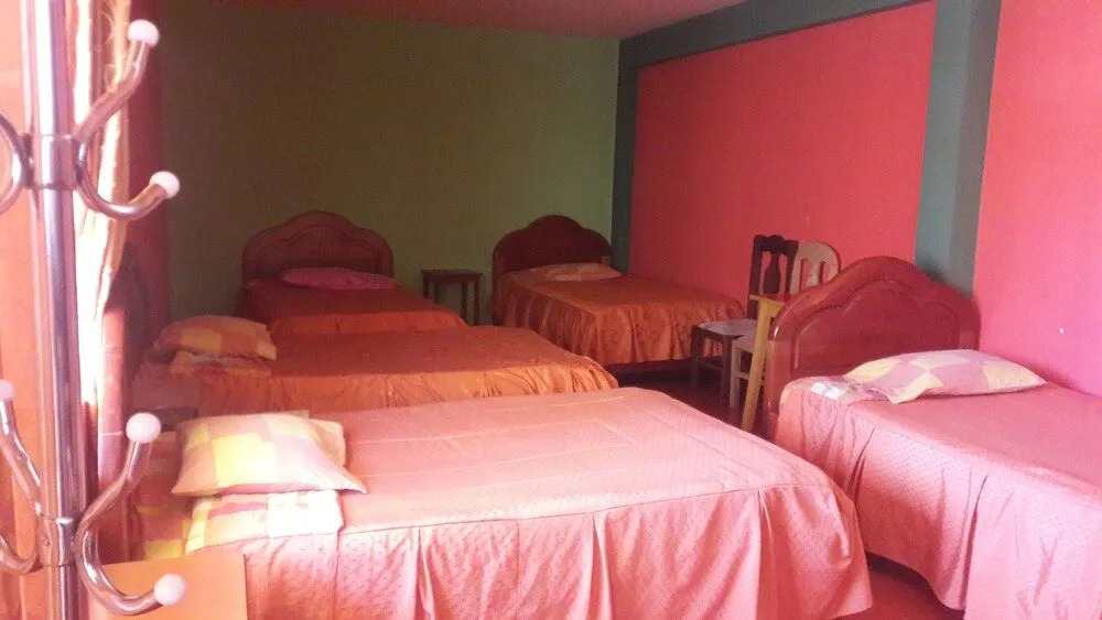 Olas del Titicaca Backpackers Hostel