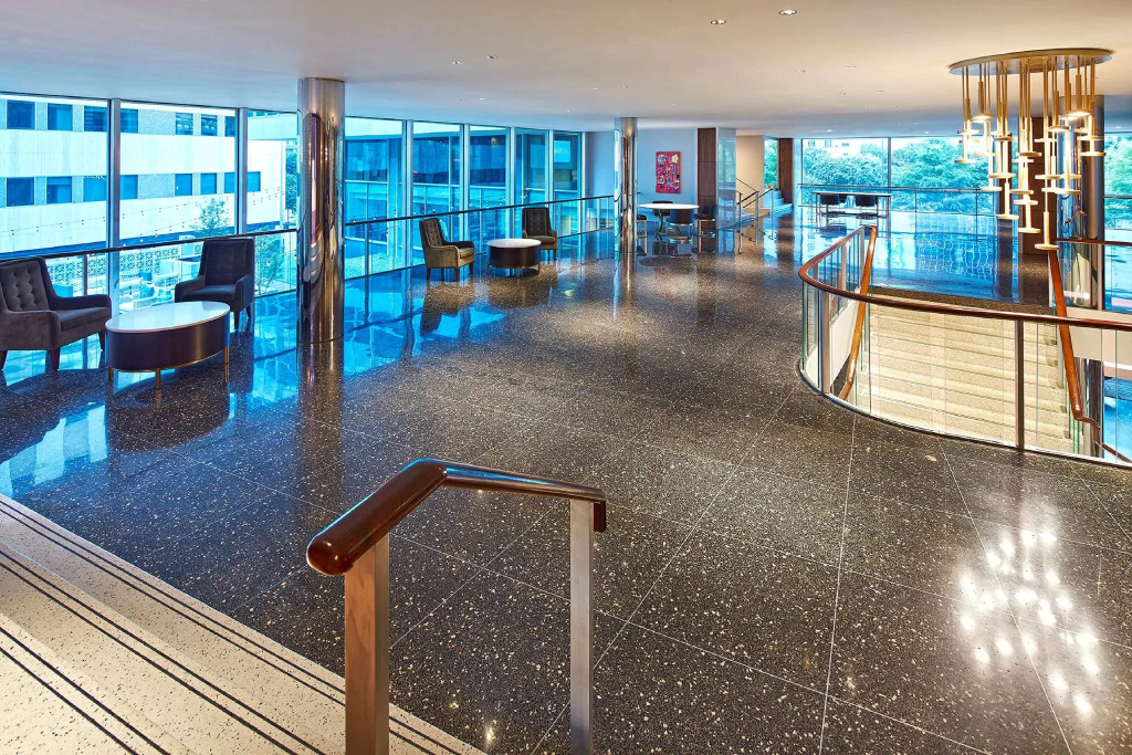 The Statler Dallas, Curio Collection By Hilton