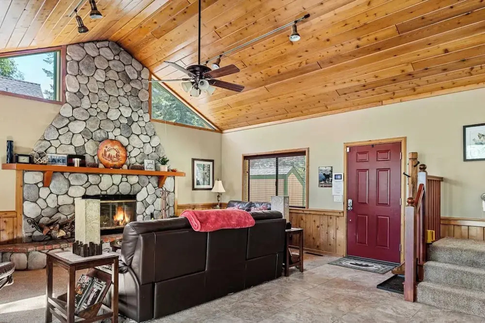 Beautifully Remodeled Kitchen Peaceful Mountain Views Sutter by Avantstay