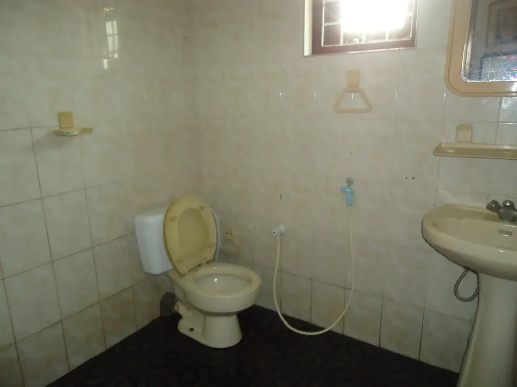 Queen Bee Guest House