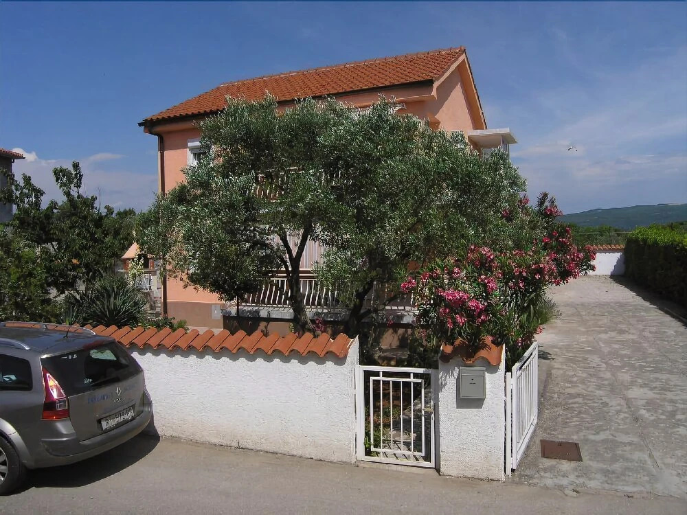 Apartments Bakran