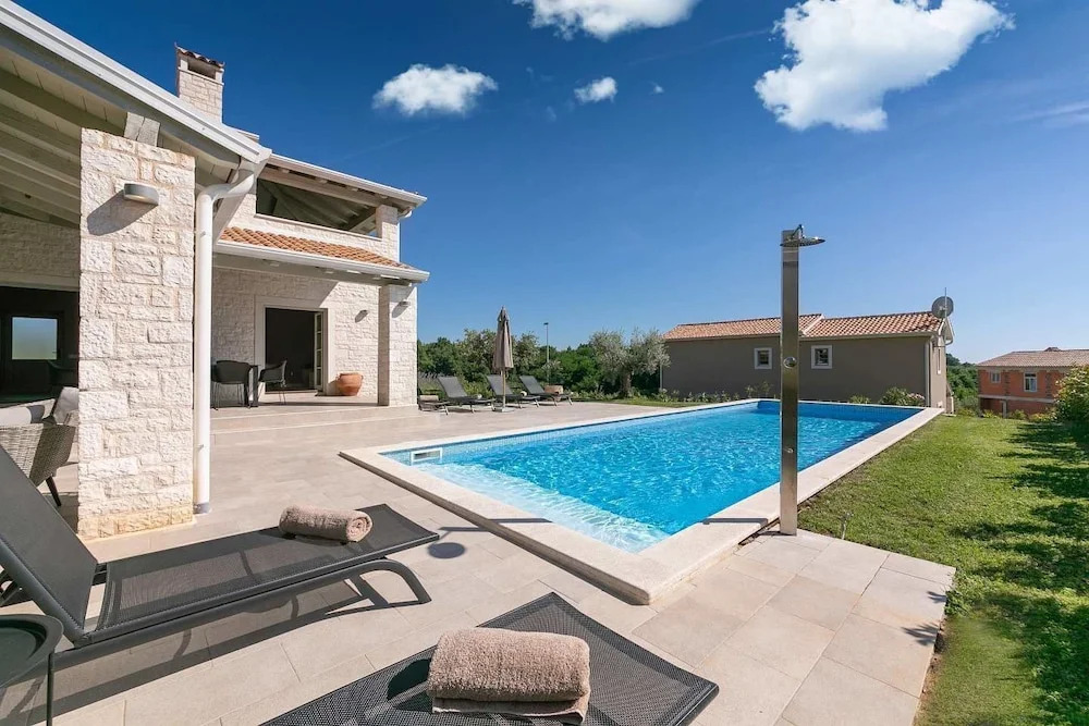 Villa Pietra