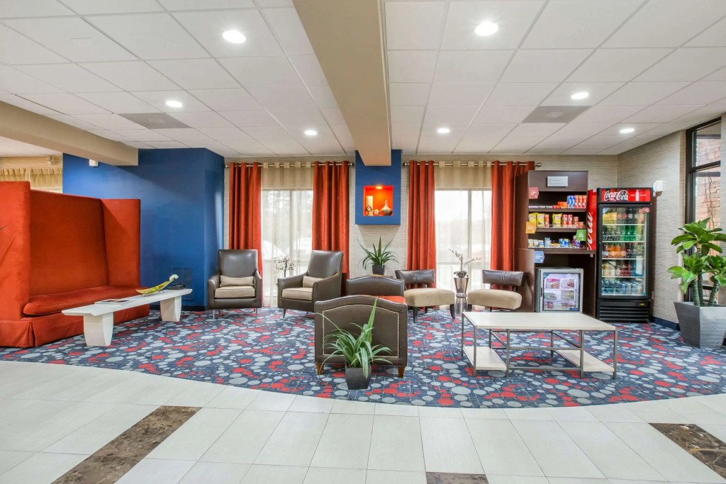 Comfort Suites Locust Grove Atlanta South
