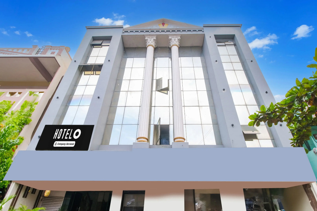 Super OYO Hotel O Gurudwara Near RTC Complex
