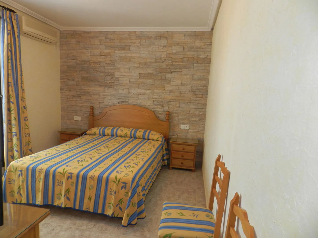 Hotel Lago Dorado
