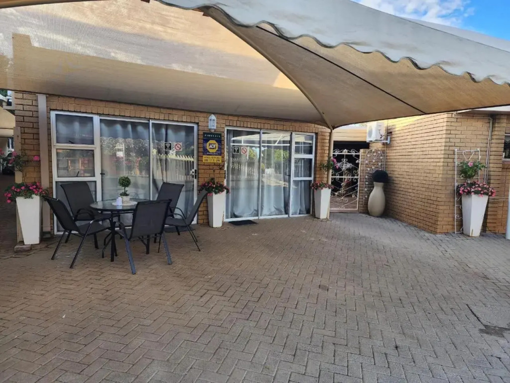 Villa Rose Cottages