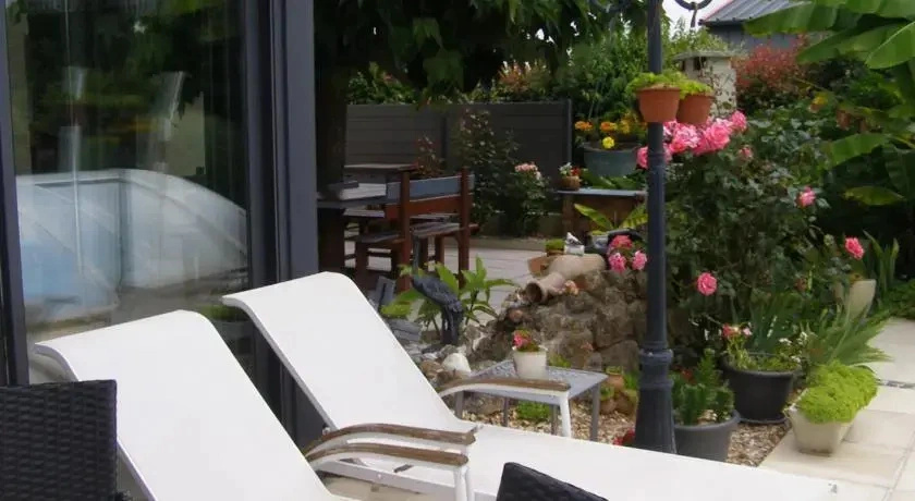 Au Jardin dEden
