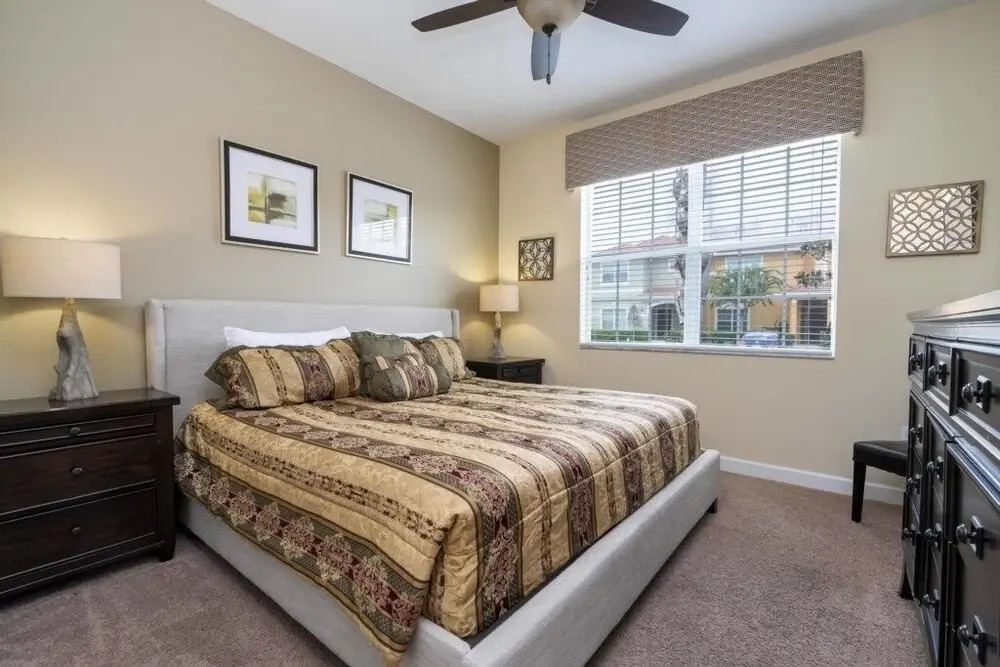 Family Pool Home Near Disney!! Modern Decor, Bbq ,resort W/ Tons Of Amenities! 6 Bedroom Home