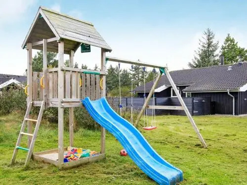 Three-Bedroom Holiday home in Blåvand 30