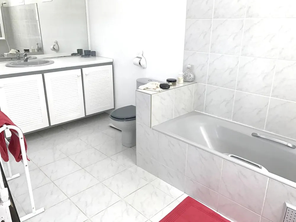 Studio in Boucan Canot, With Enclosed Garden and Wifi - 300 m From the