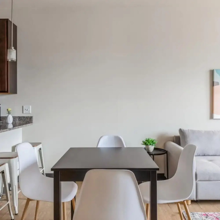 Kasa Relax in Your Spacious 1BD Pet Friendly Milwaukee