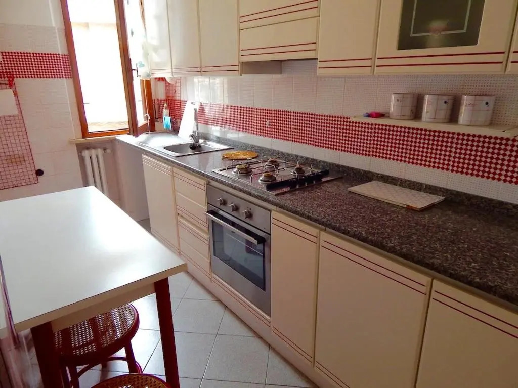 N139 - Numana, Quadrilocale in Centro a 200 Mt Dal Mare