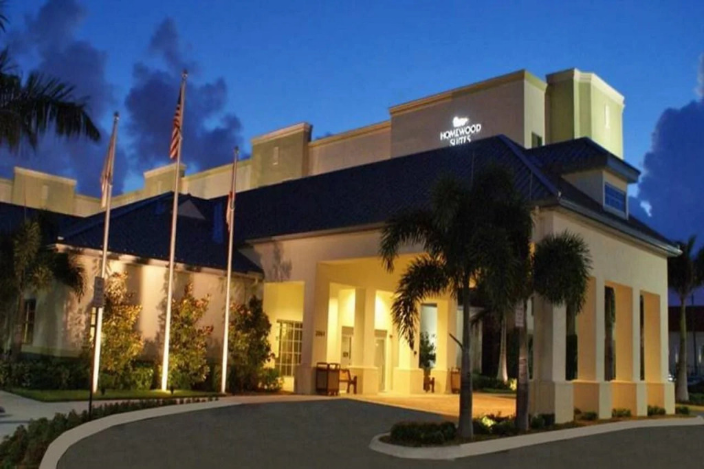 Homewood Suites by Hilton Fort Lauderdale Airport-Cruise Port